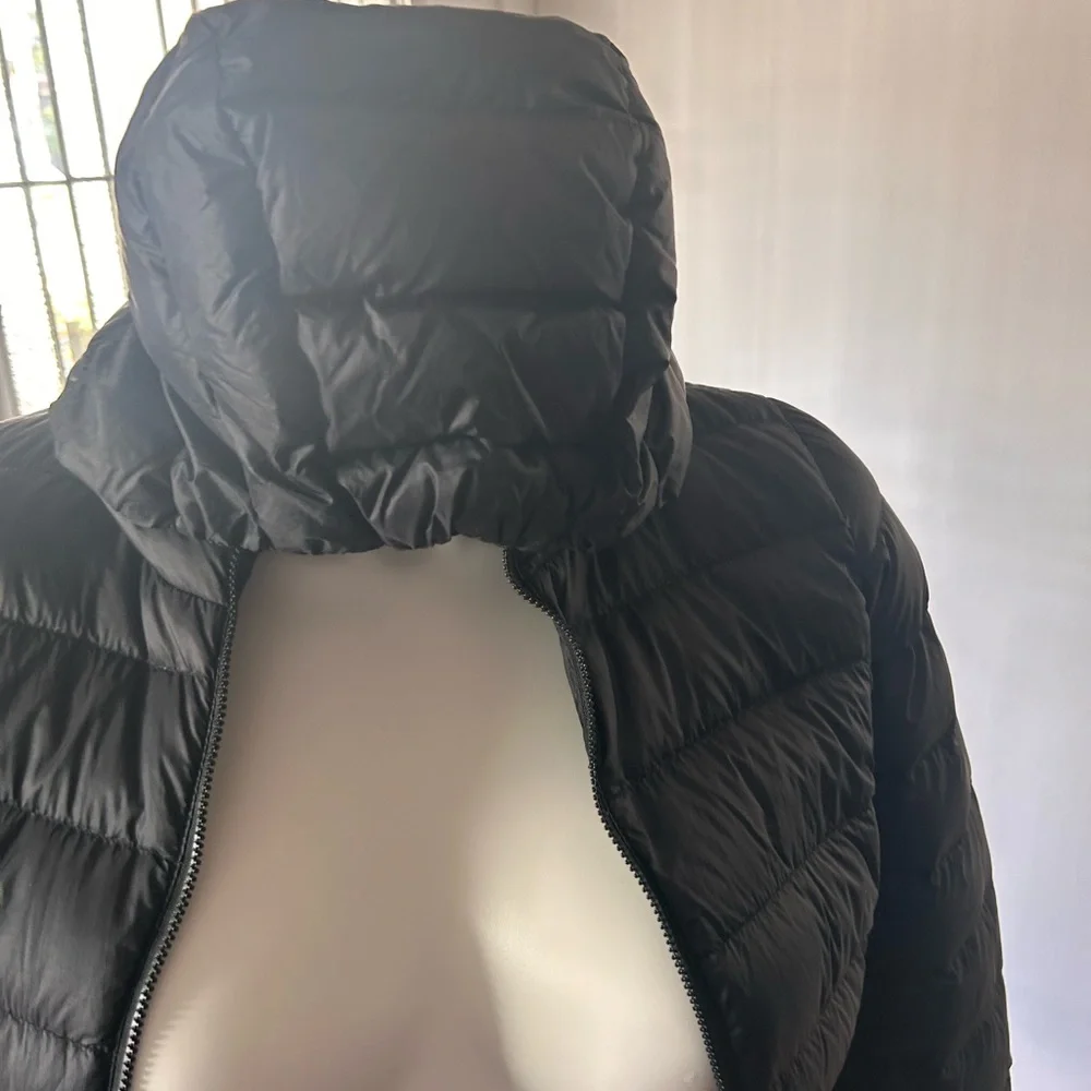 Eddie Bauer Women's Black Down Puffer Jacket Excellent Condition - Picture 2 of 13